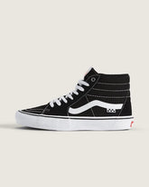 Skate Sk8-Hi Shoe - Black / White
