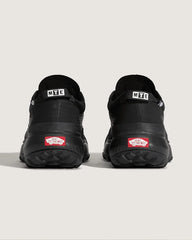 Crosspath Shoe - Blackout