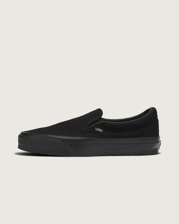 Premium Slip-On Shoe - Blackout