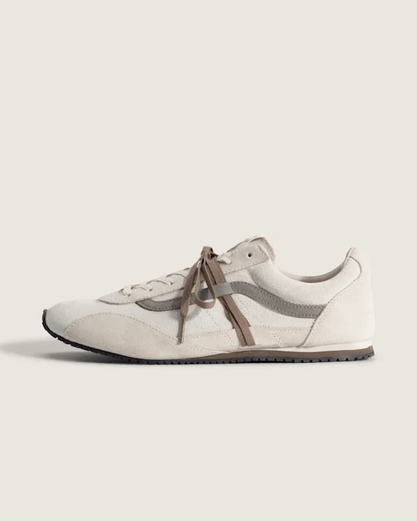 Premium Super Lowpro Trainer - Elevated Suede Cream