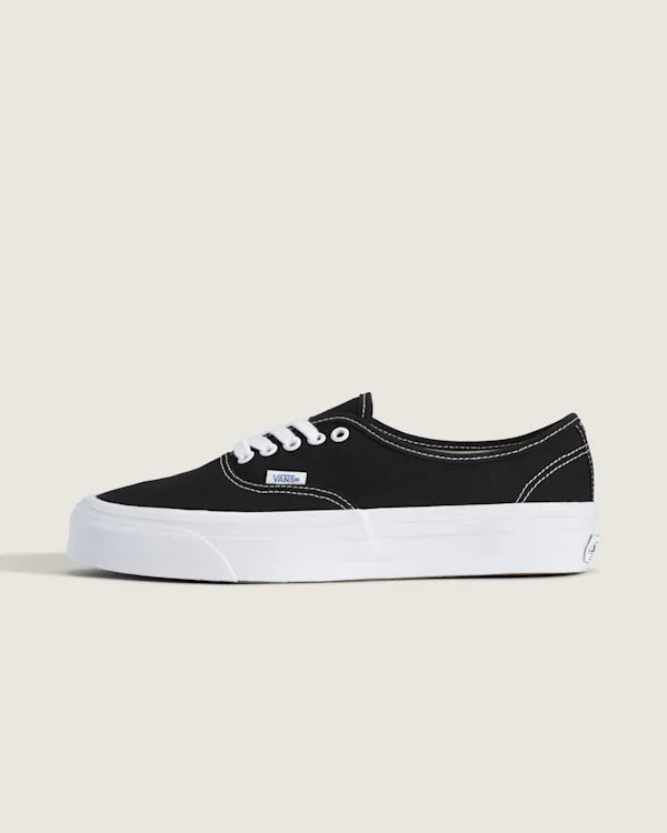 Premium Authentic Shoe - Black / White