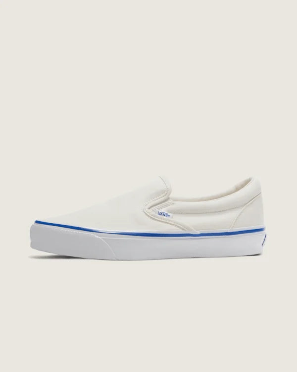 Premium Slip-On Shoe - Off White / White