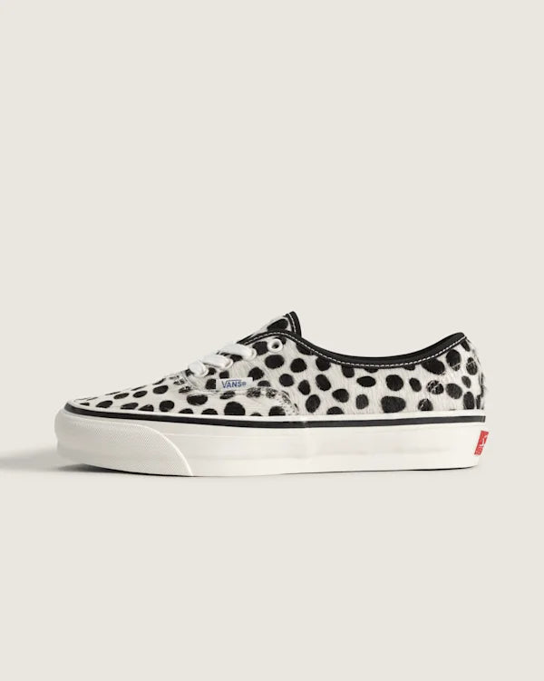 Premium Authentic Shoe - Dalmatian White / Black
