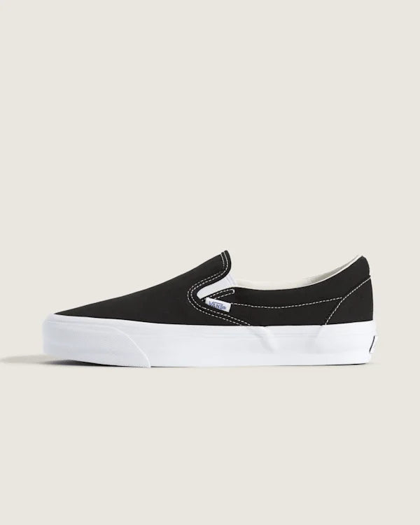 Premium Slip-On Shoe - Black / White
